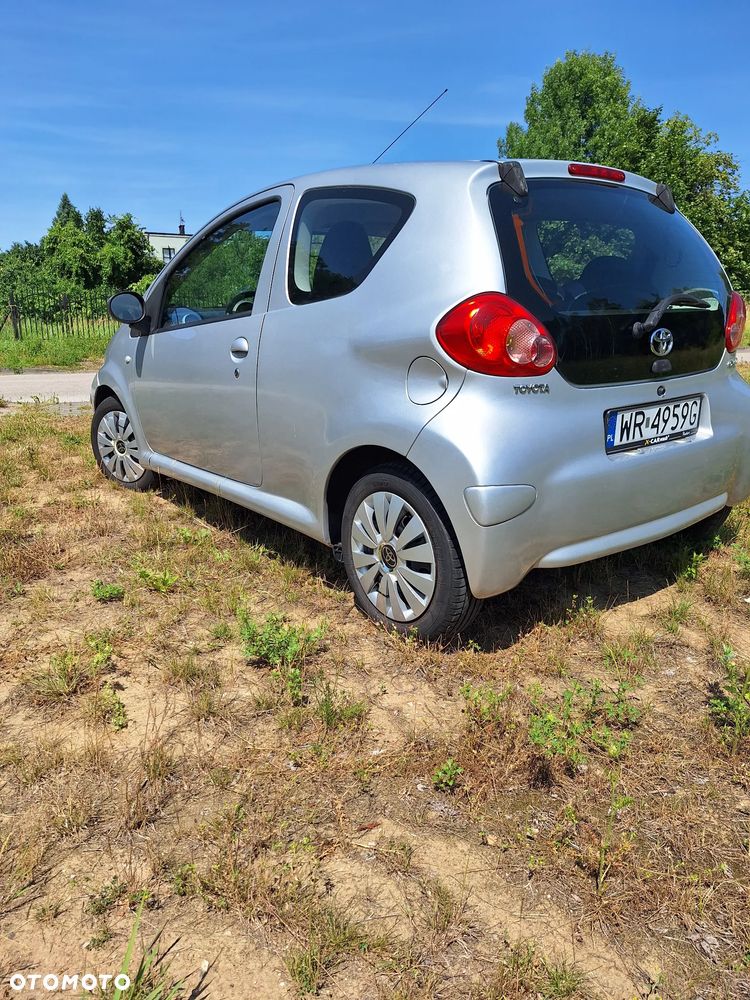 Toyota Aygo - 4
