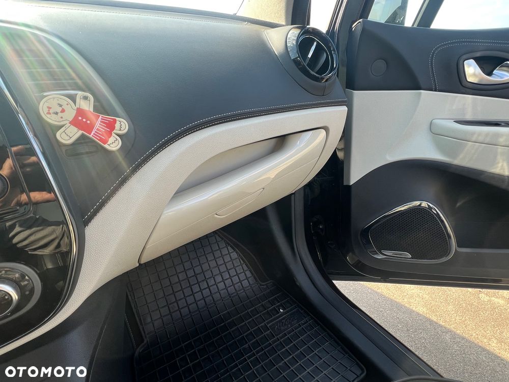 Renault Captur 1.2 Energy TCe Initiale Paris EDC - 26