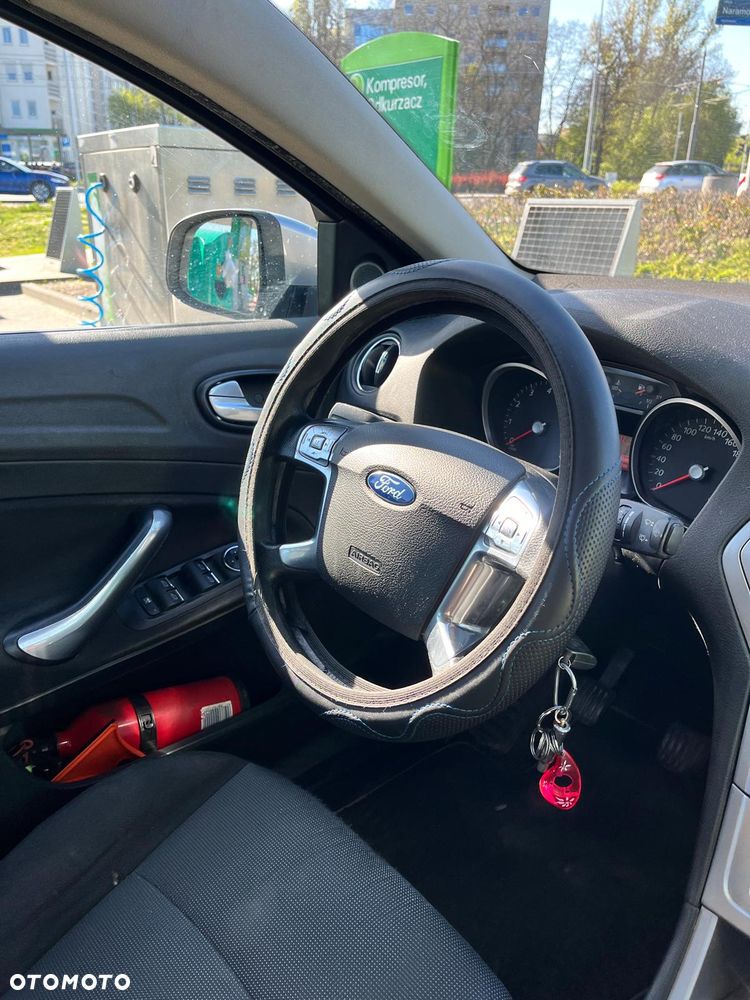 Ford Mondeo 1.6 Silver X - 3