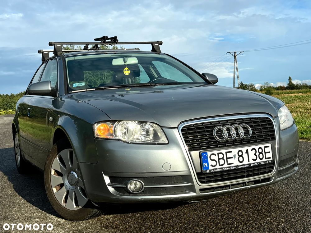 Audi A4 - 1