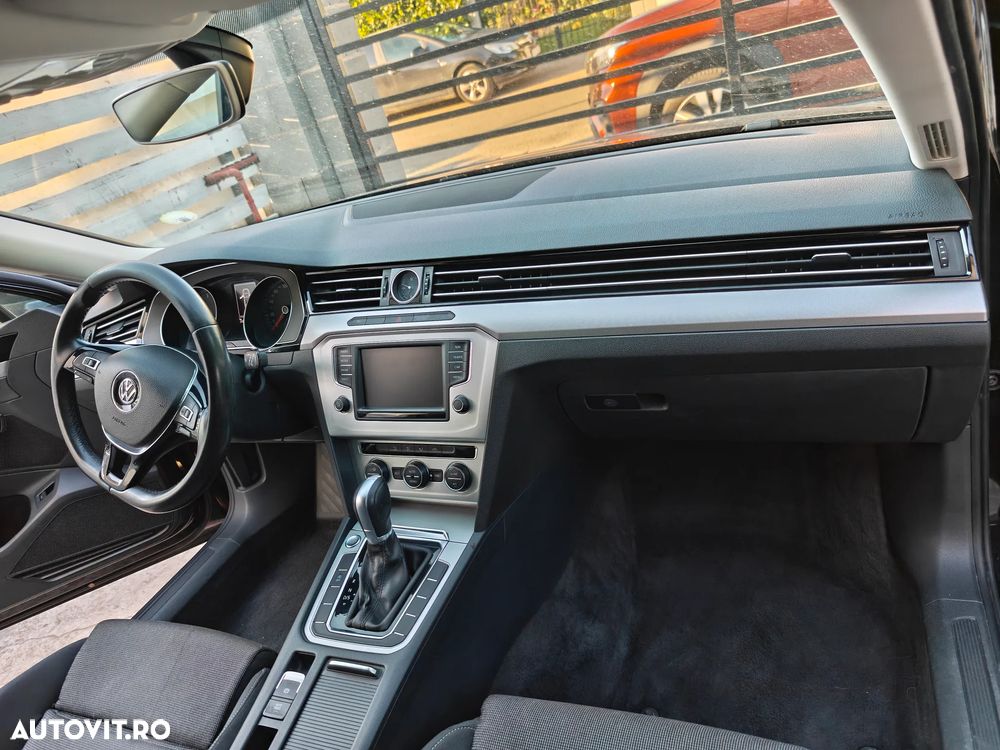 Volkswagen Passat - 6