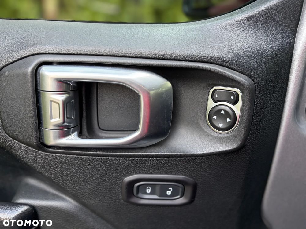 Jeep Wrangler 2.0 T-GDI Hardtop AWD Automatik Rubicon - 22