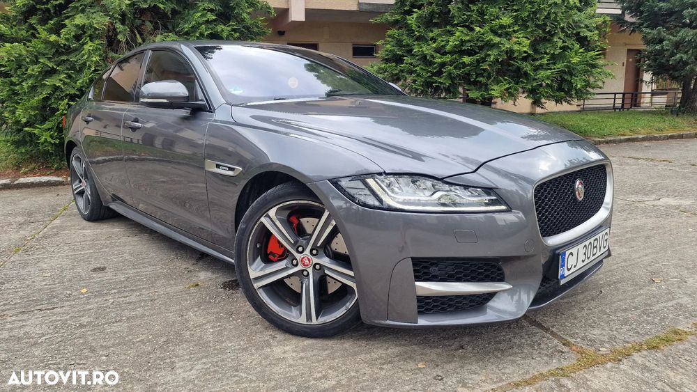 Jaguar XF - 32