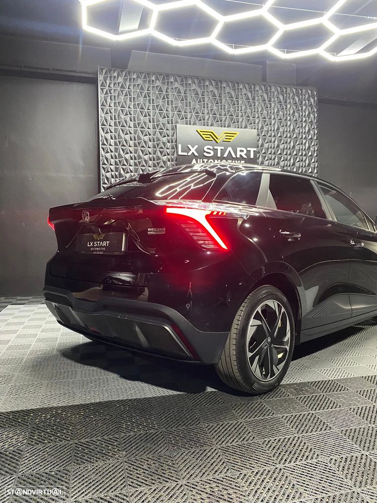 MG MG4 Luxury 49 kWh - 6