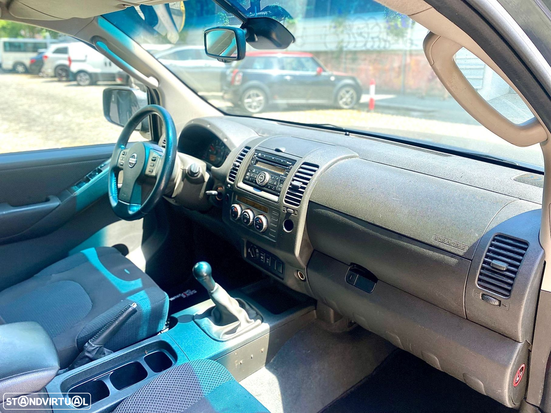 Nissan Navara 2.5 dCi CD LE Premium - 29