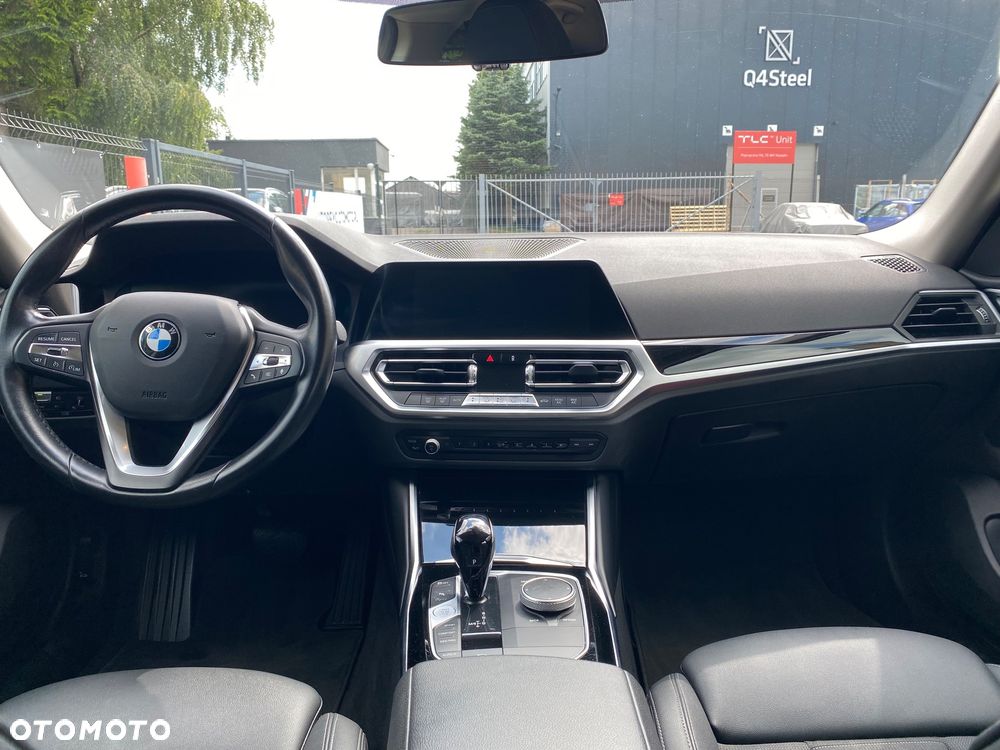 BMW Seria 4 420i - 19