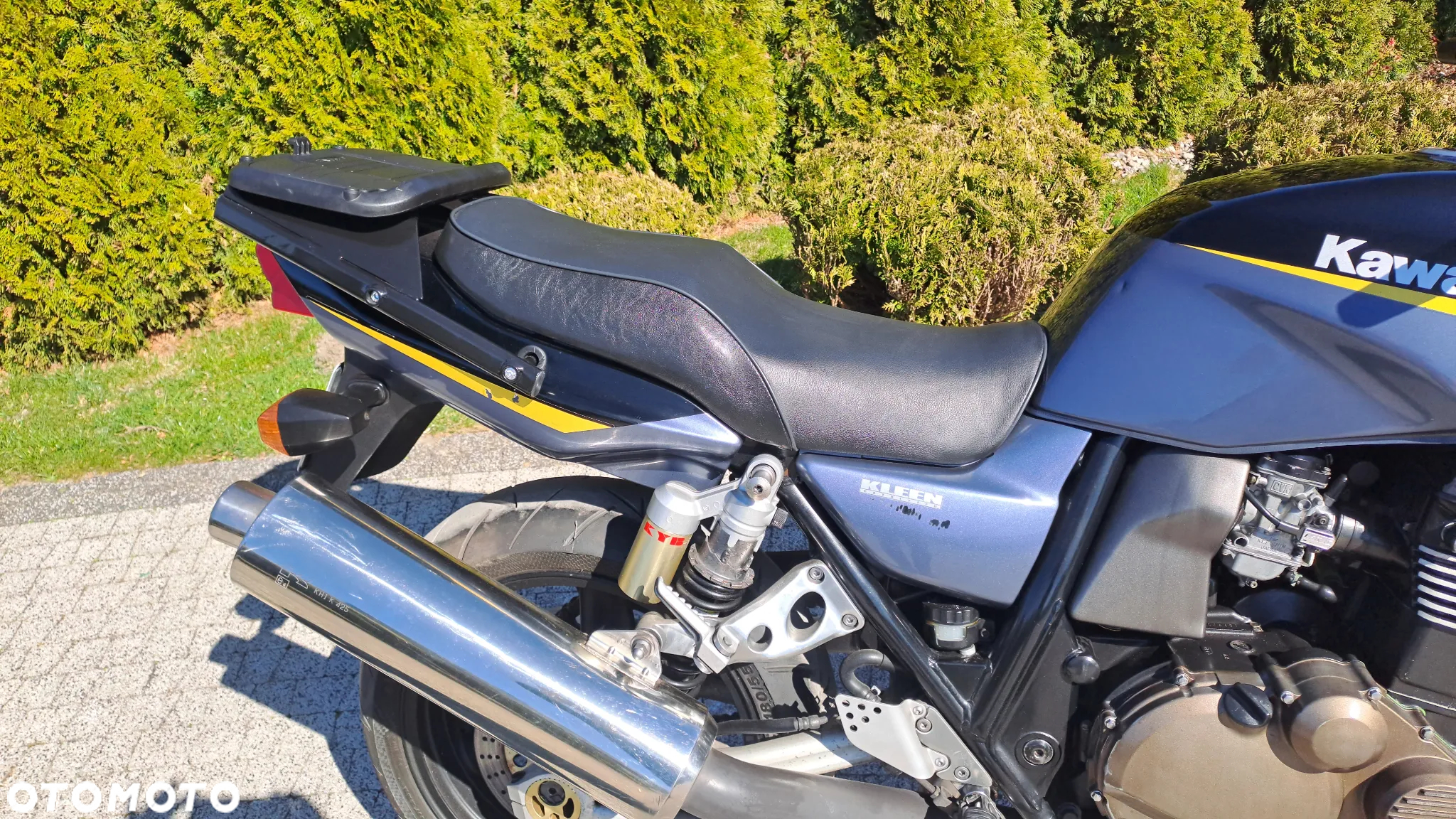 Kawasaki ZRX - 20