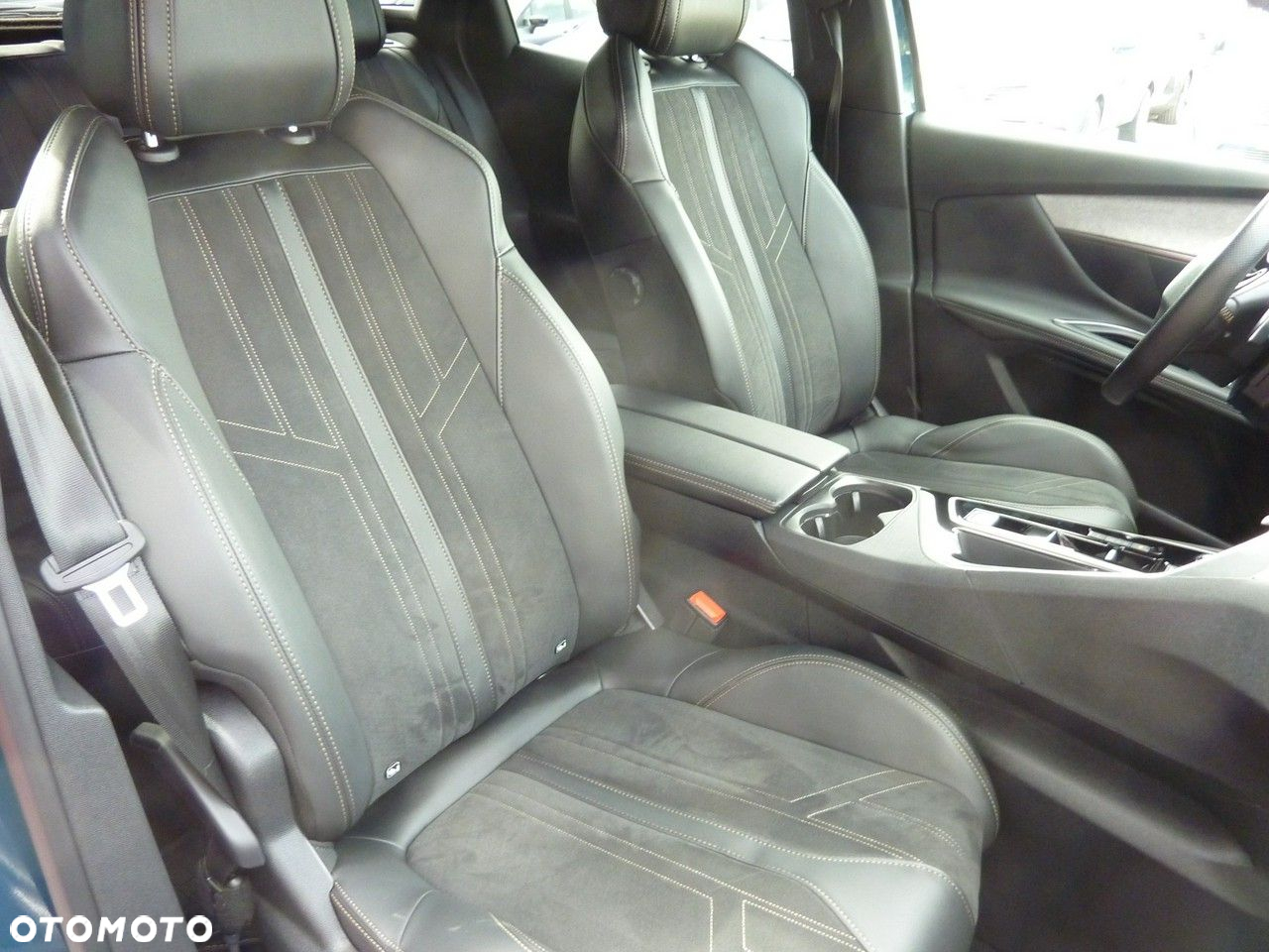 Peugeot 3008 - 15