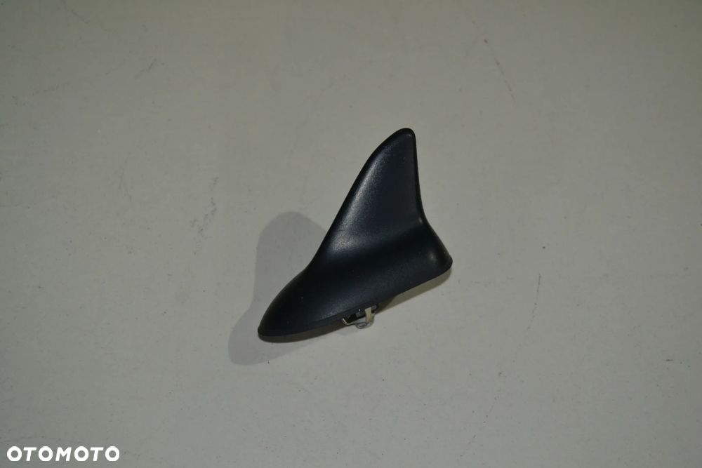 OPEL ASTRA J INSIGNIA ZAFIRA C MERIWA B ANTENA DACHOWA RADIA GPS 22786213 - 1
