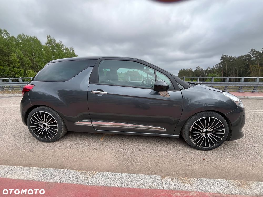 Citroën DS3 e-HDi 90 FAP SoChic - 3