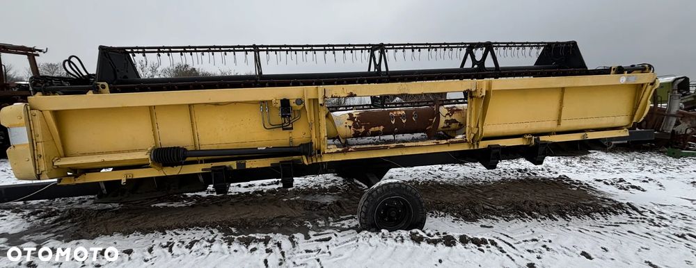 New Holland 24X 7,32m - 2