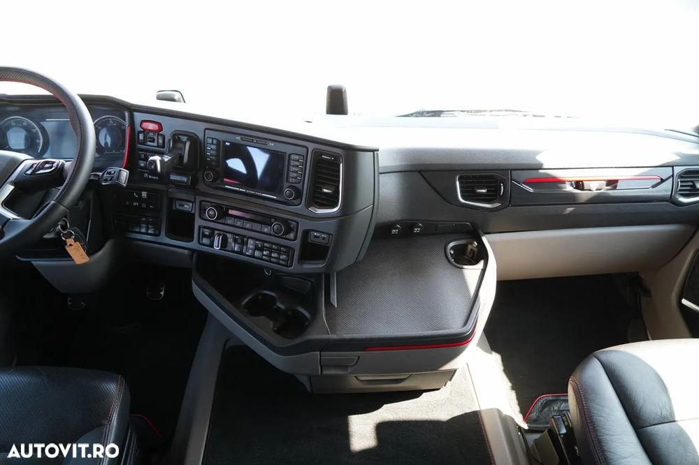 Scania R 730 XT / V8 / 6X4 / PENTRU LEMN / PENTRU COPACI / PENTRU PĂDURE / HDS LOGLIFT F96ST / CABINĂ / ANVELOPE 100% / 2020A - 34