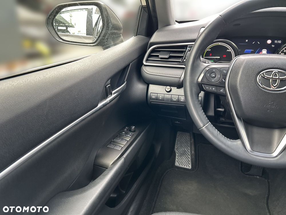 Toyota Camry 2.5 Hybrid Comfort CVT - 19
