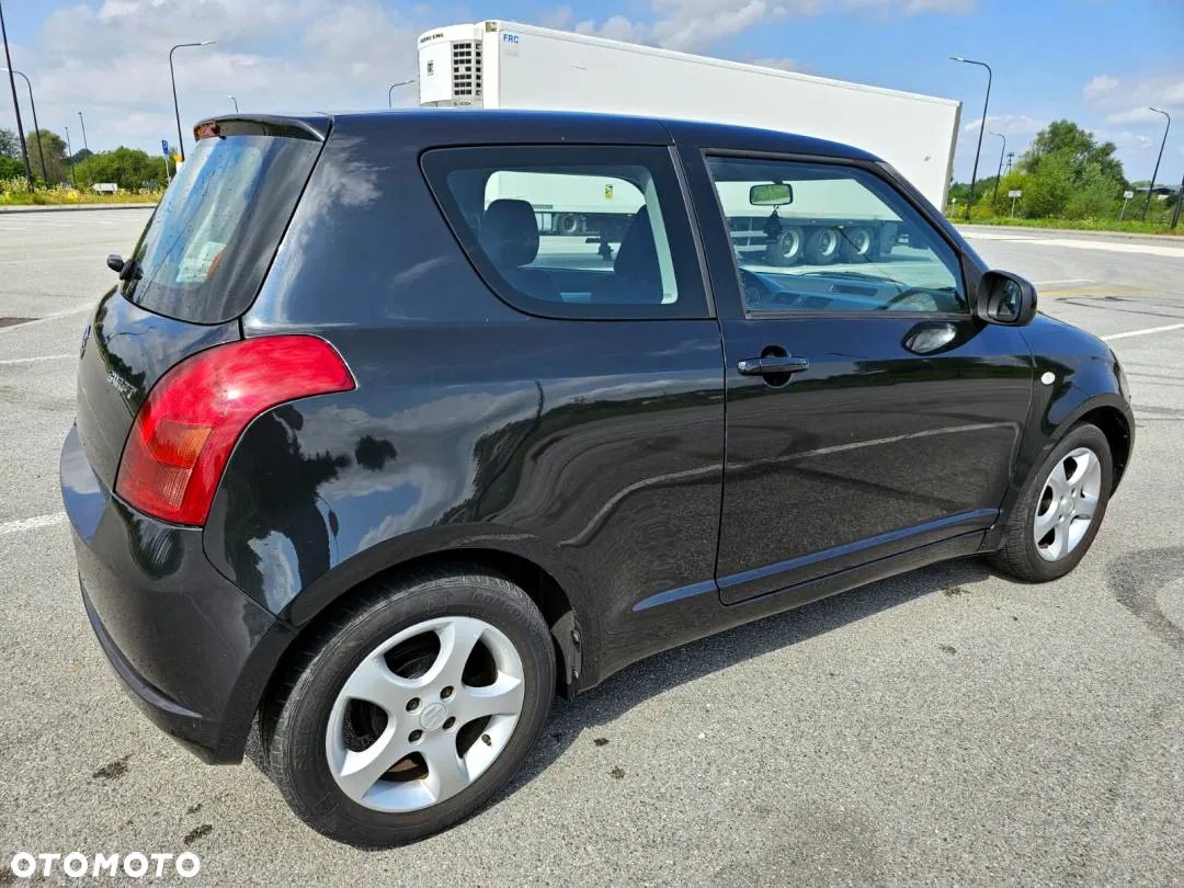 Suzuki Swift 1.3 Comfort - 29