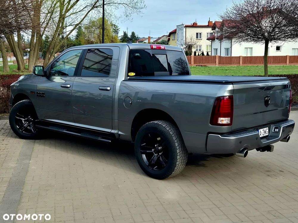 Dodge RAM 5.7 4x4 - 9
