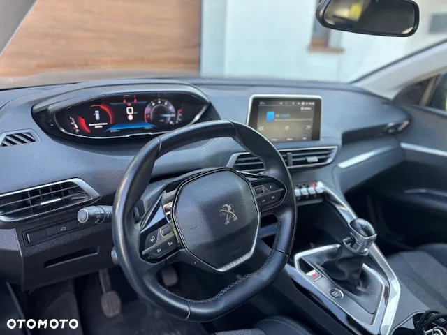 Peugeot 3008 1.2 PureTech Allure Pack S&S - 14