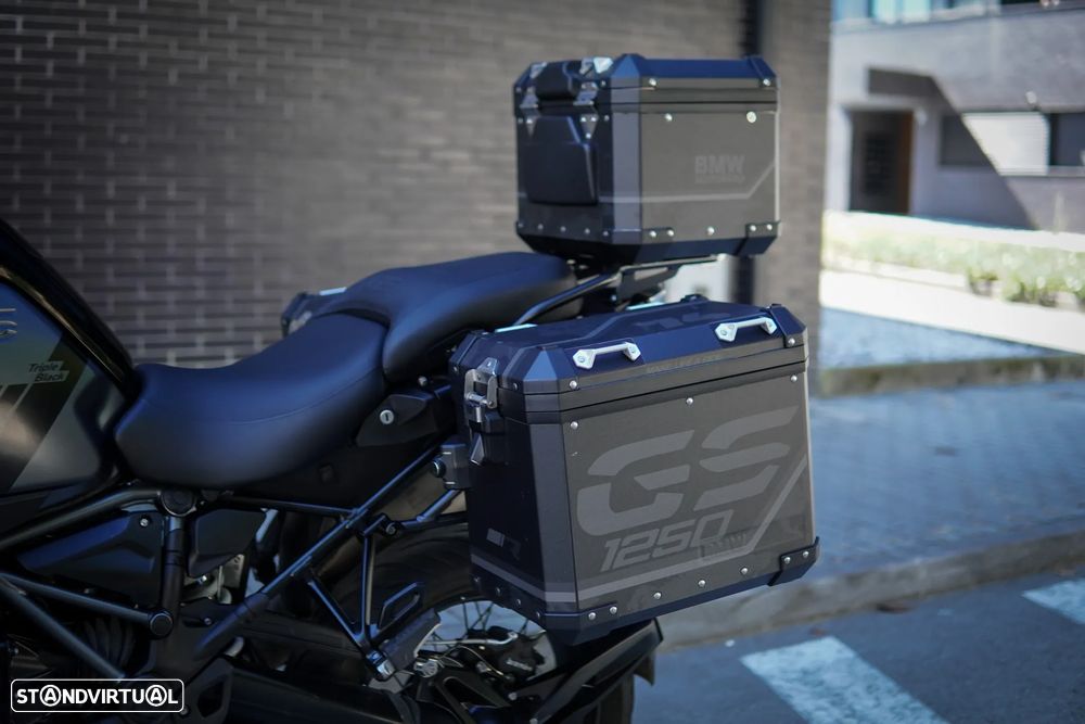 BMW R 1250 GS Adventure TRIPLE BLACK C/ AKRAPOVIC - 21