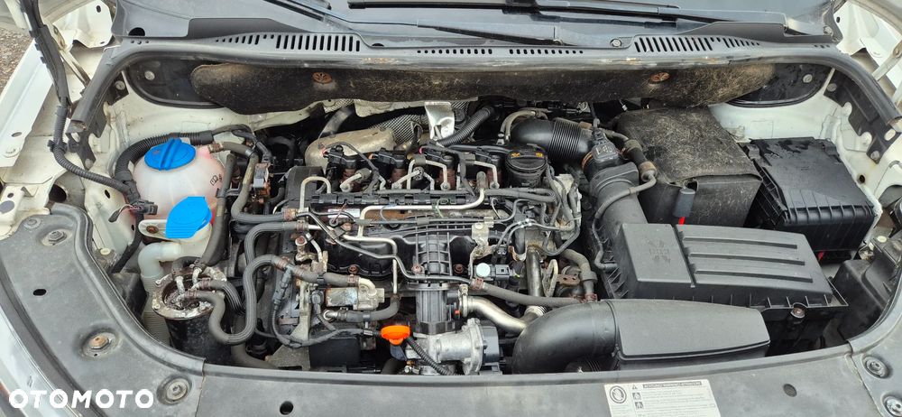 Volkswagen Caddy Maxi - 16
