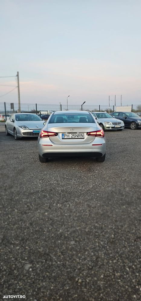 Mercedes-Benz A 180 d 8G-DCT - 2