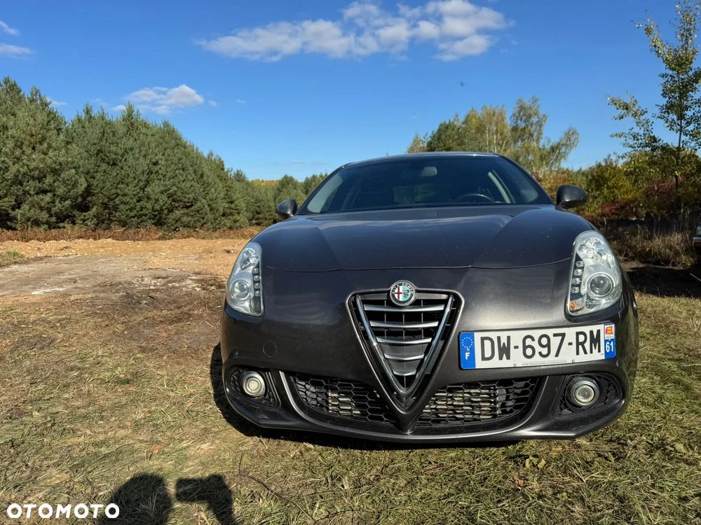 Alfa Romeo Giulietta 2015 photo 3
