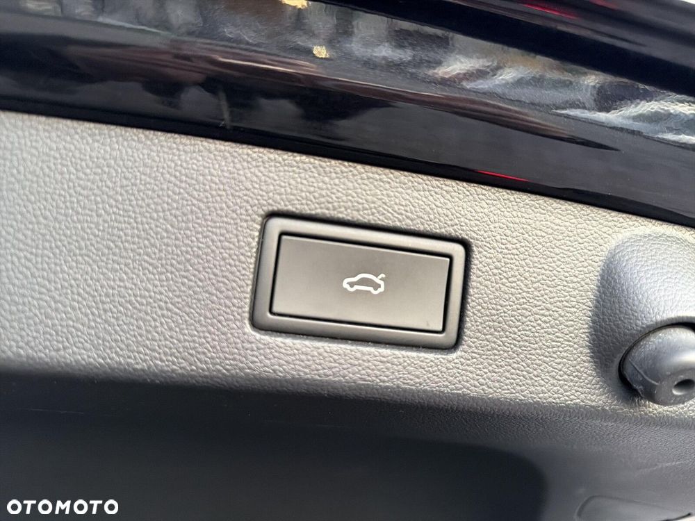 Volkswagen Arteon 2.0 TDI Elegance DSG - 39