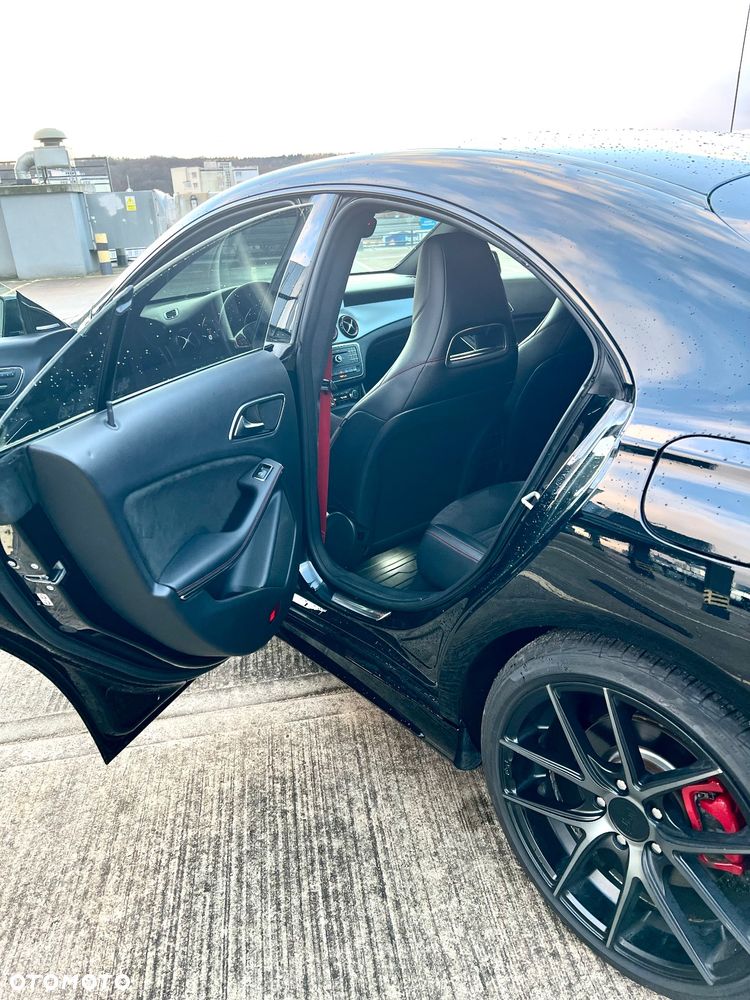 Mercedes-Benz CLA 250 Sport 4-Matic - 26
