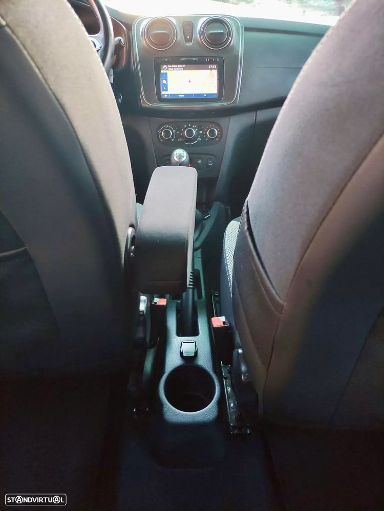 Dacia Logan MCV 0.9 TCe Stepway - 18