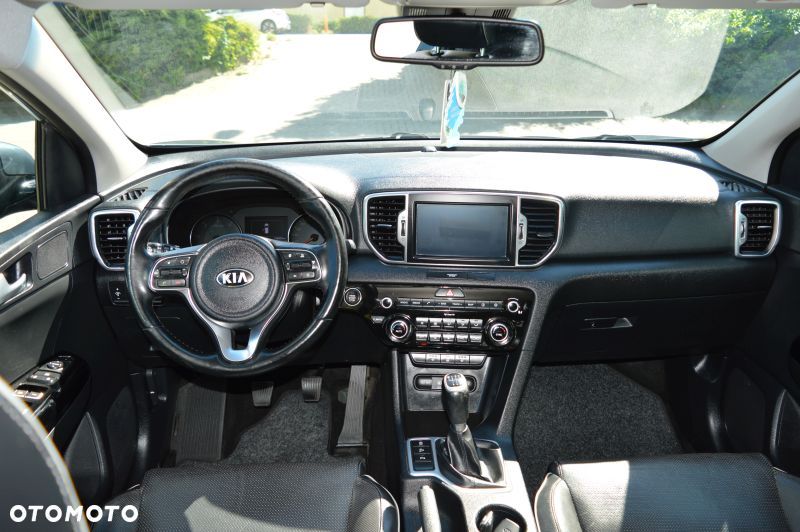 Kia Sportage - 16