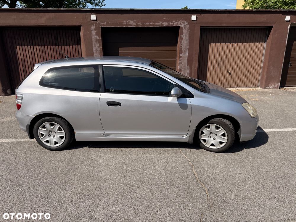 Honda Civic 1.4i LS - 3