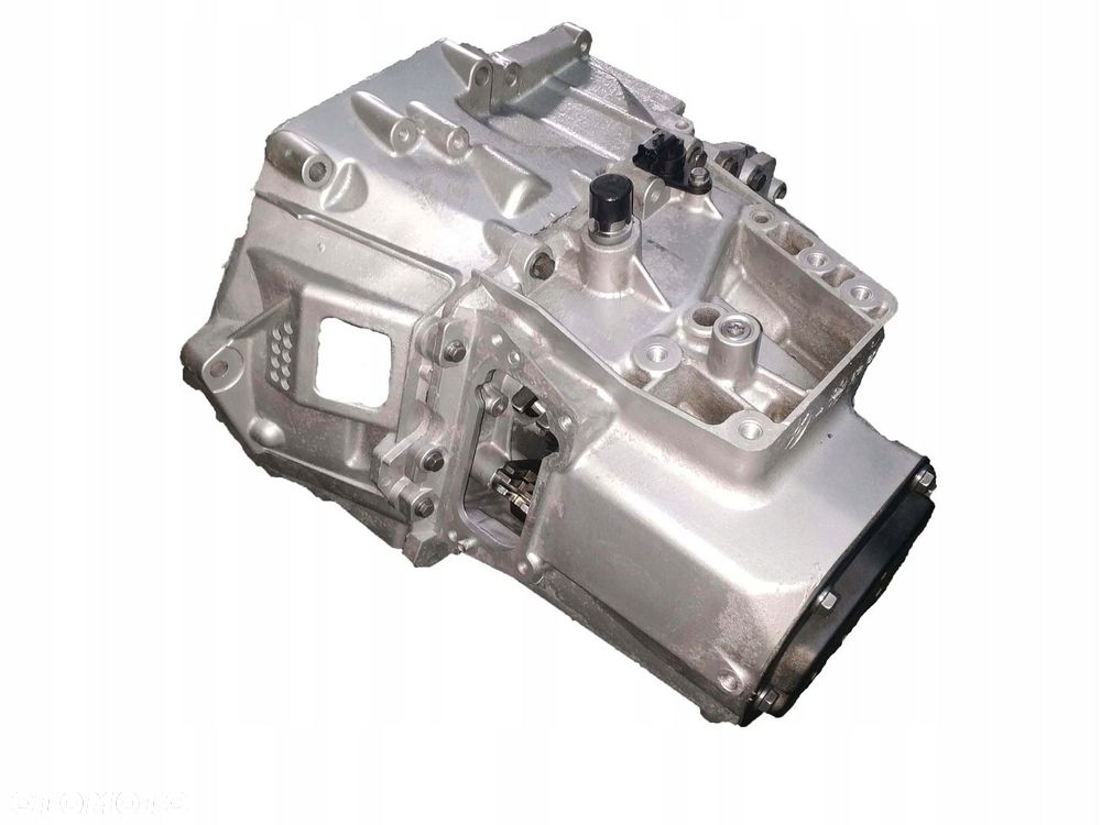 Skrzynia biegów PEUGEOT 3008 półautomat - 2