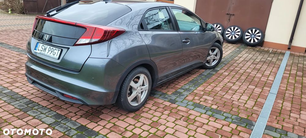 Honda Civic 1.4 Sport - 11
