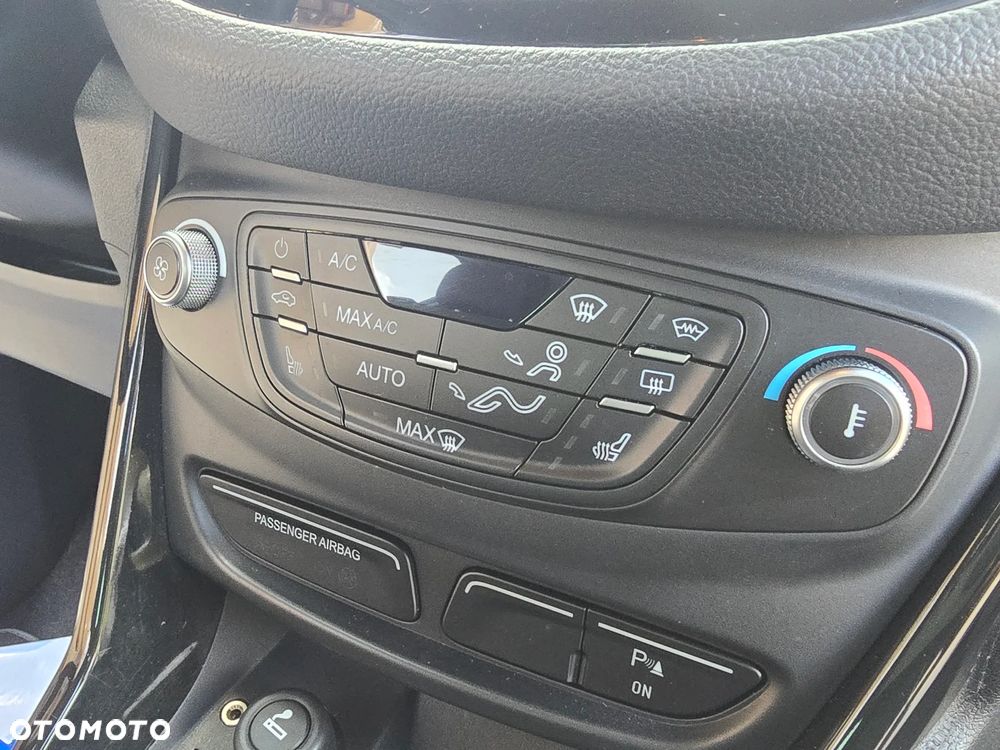 Ford B-MAX 1.6 TDCi SYNC Edition - 29