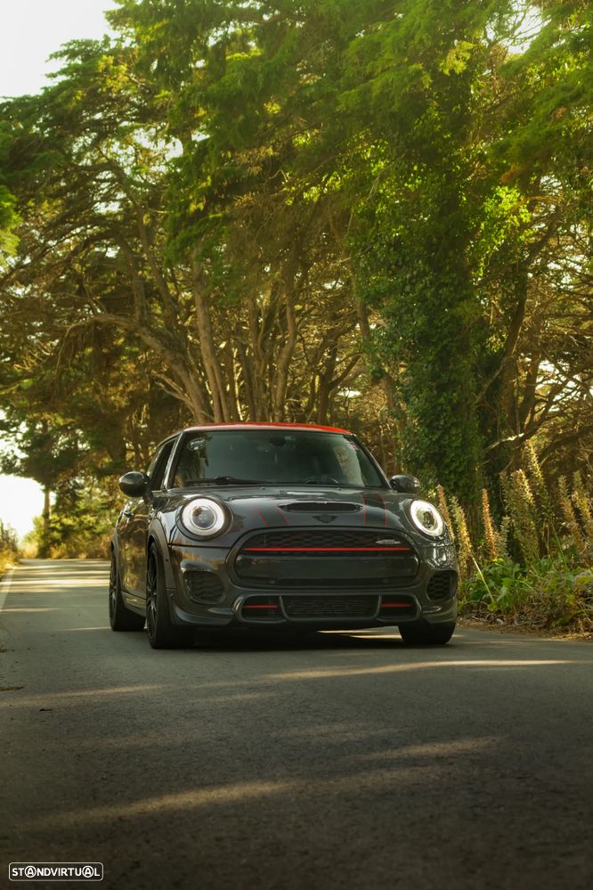 MINI 3 Portas John Cooper Works Auto Desportiva - 2