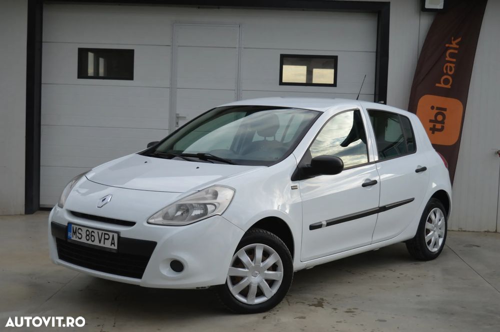 Renault Clio III 1.5 dCi Yahoo - 1
