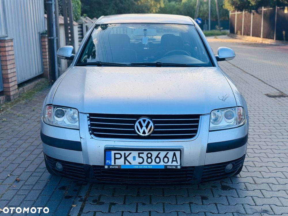 Volkswagen Passat 1.9 TDI Basis Tiptr - 2