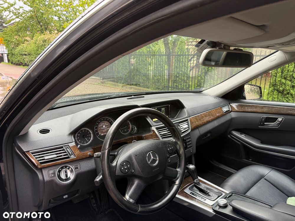 Mercedes-Benz Klasa E - 7