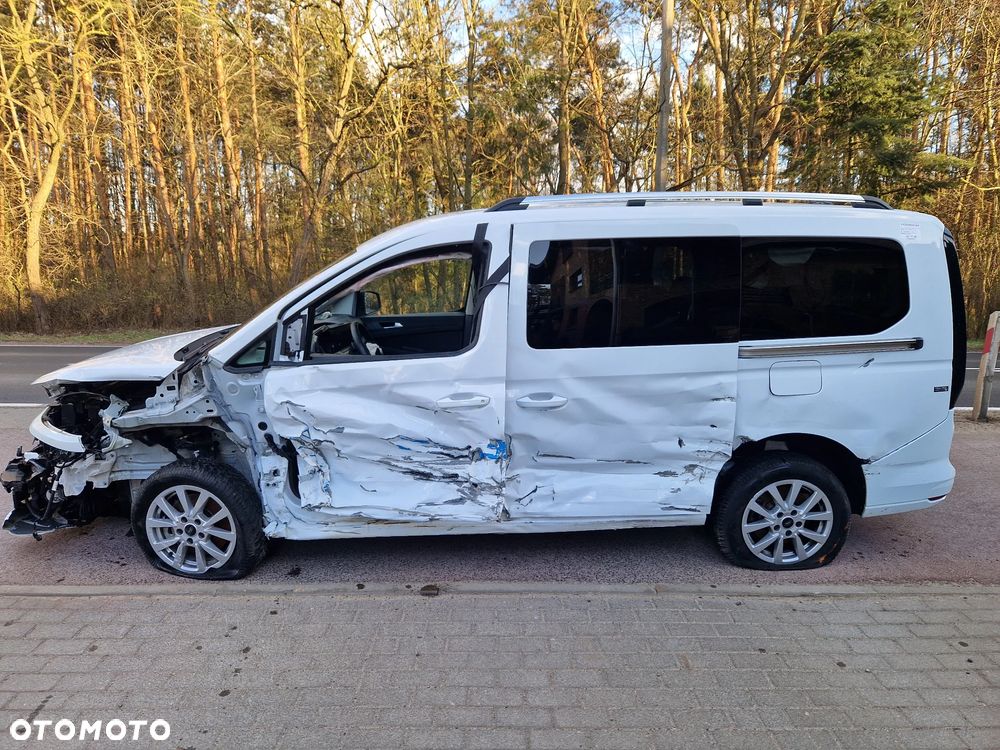 Ford Tourneo Connect Grand 2.0 EcoBlue Sport - 25