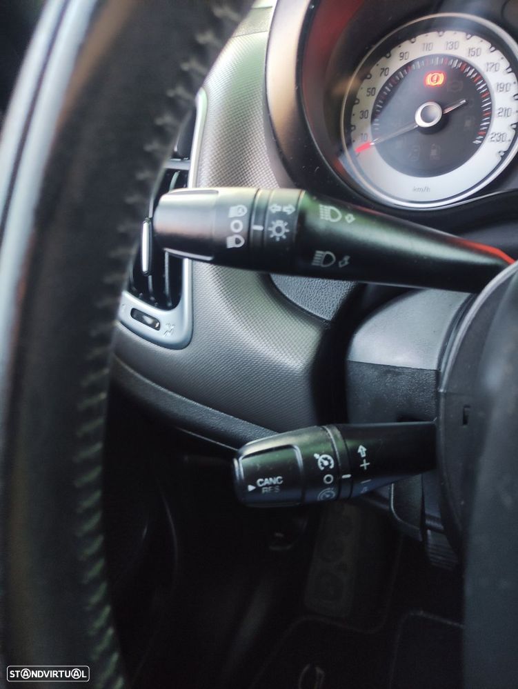 Fiat 500L Living 1.6 MJ S&S - 26