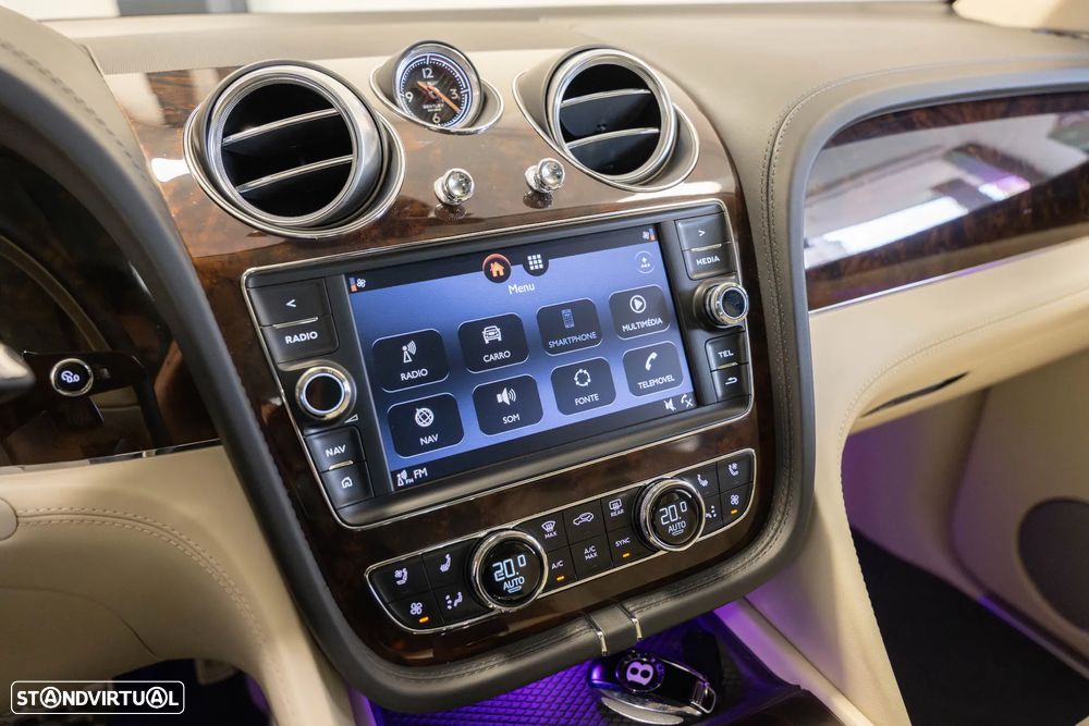 Bentley Bentayga W12 Mulliner - 22