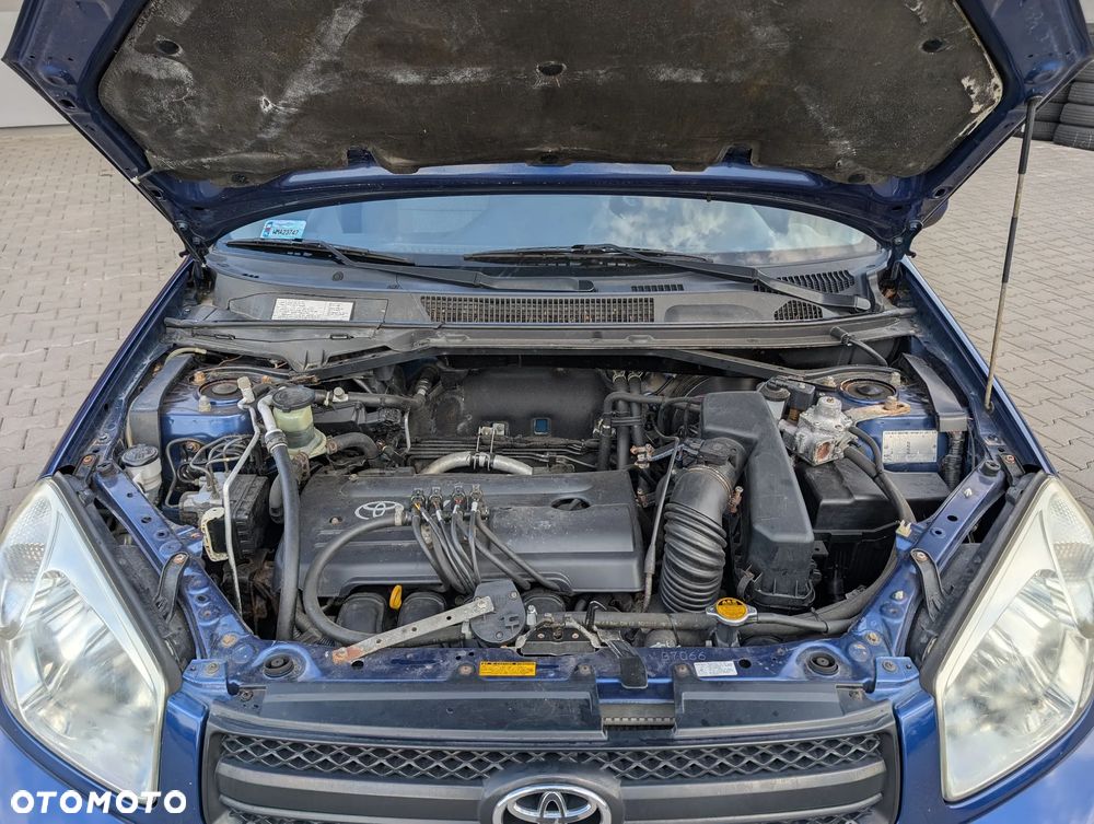 Toyota RAV4 4x2 - 19