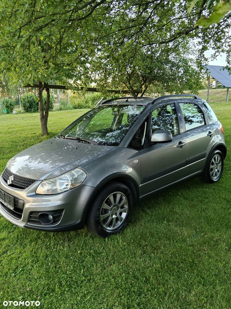 Suzuki SX4 1.6 Comfort 4WD - 1