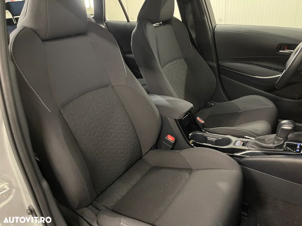 Toyota Corolla - 9