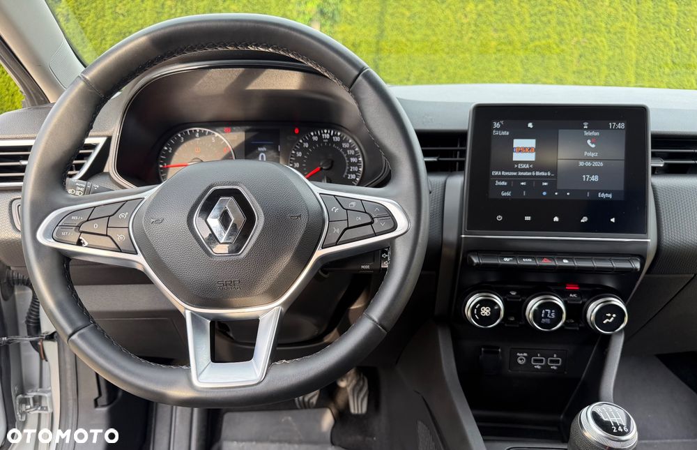 Renault Clio TCe 90 INTENS - 11