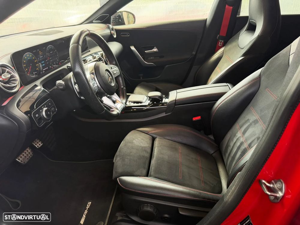 Mercedes-Benz CLA 35 AMG 4Matic - 18