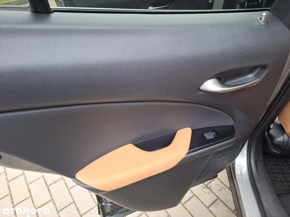 Lexus UX 250h GPF F Sport Design 2WD - 17