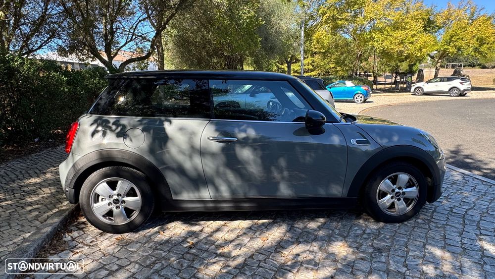MINI 3 Portas Cooper SD - 4