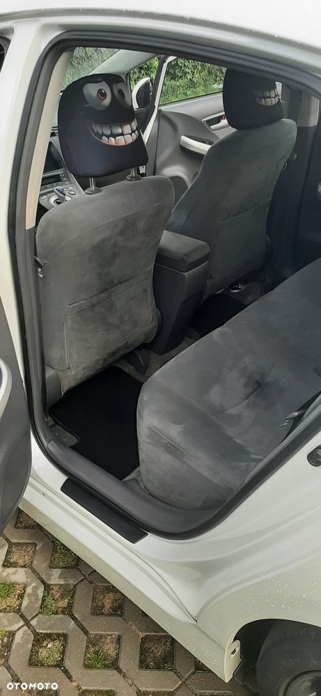 Toyota Prius - 15