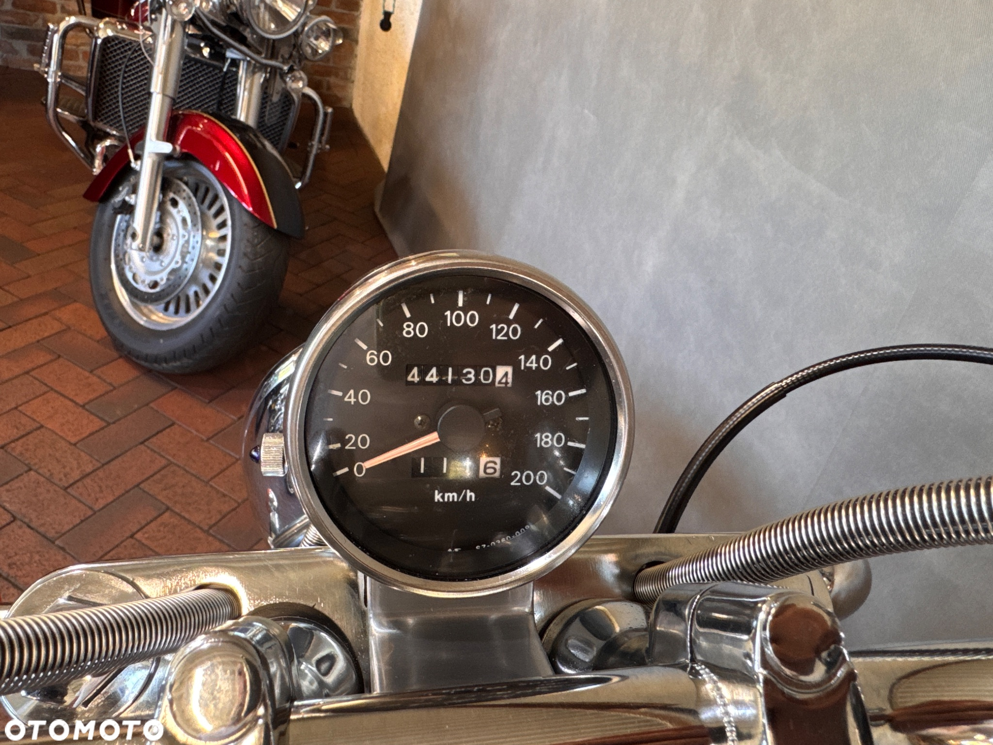 Suzuki Intruder - 22