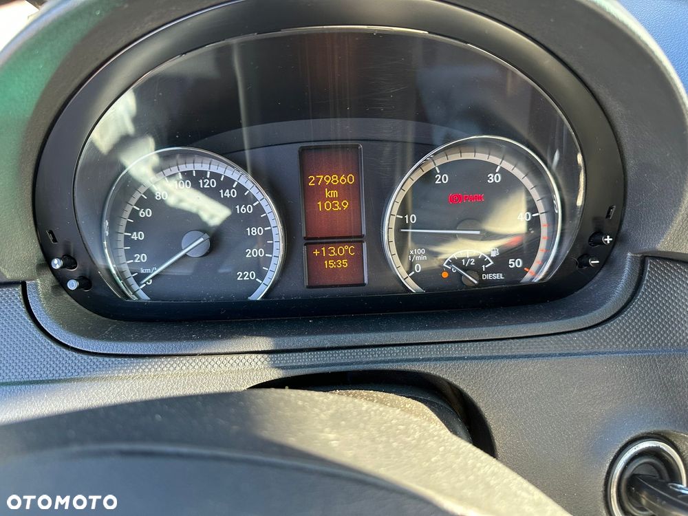 Mercedes-Benz Vito - 9