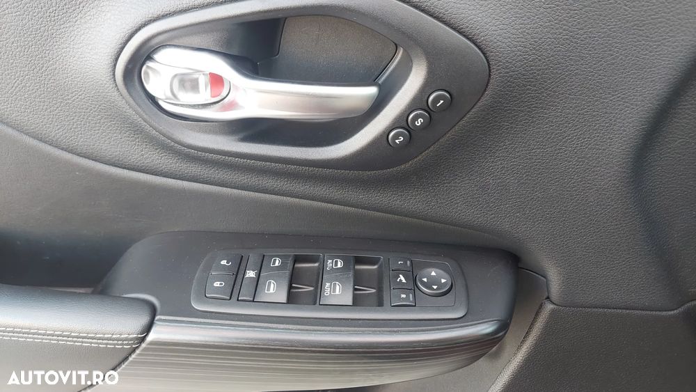 Jeep Cherokee 2.0 Mjet 4x4 AT Limited - 29